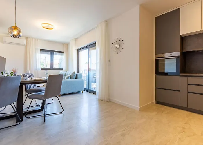 Casa Mia With Parking Apartment Zadar
