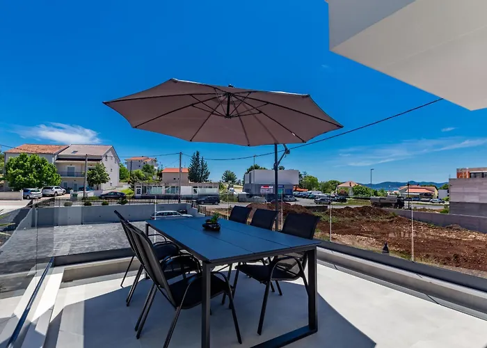 Casa Mia With Parking Apartment *