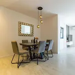 Casa Mia With Parking Apartament *