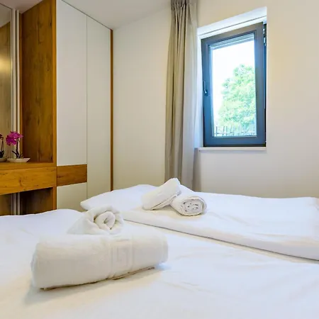 Casa Mia With Parking Apartment *