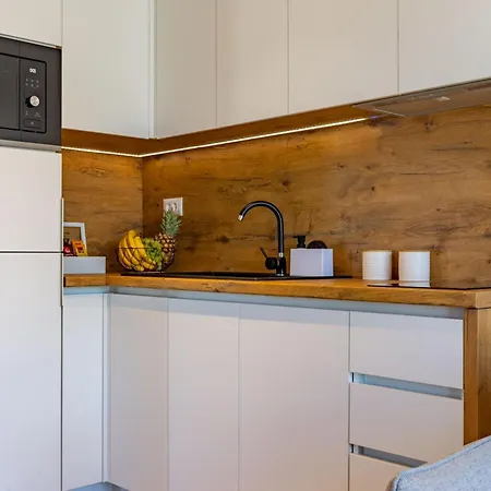 Casa Mia With Parking Apartment *
