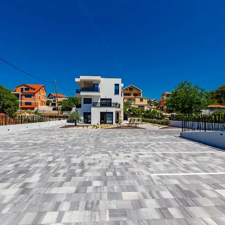 Apartment Casa Mia With Parking