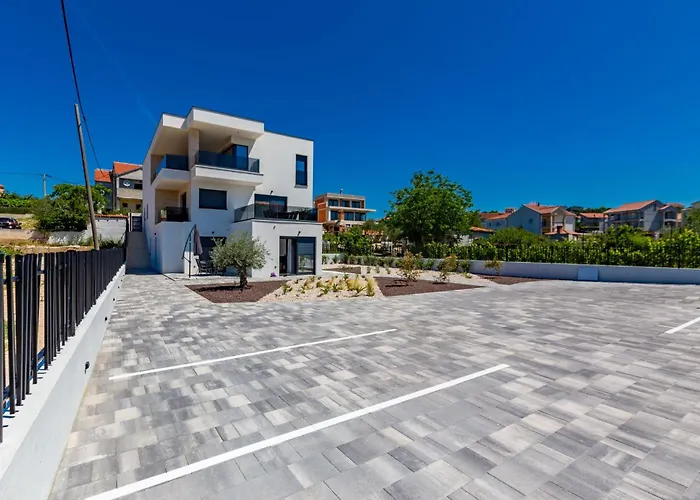 Casa Mia With Parking דירה *